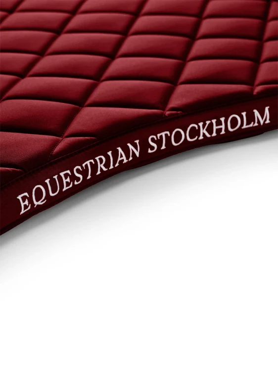 czaprak skokowy bordowy equestrian stockholm  (2).webp