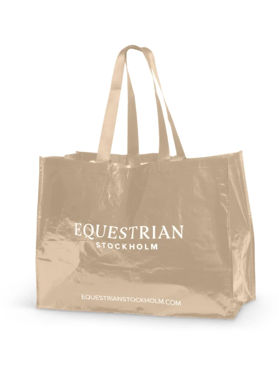 Stable-bag-sand-e-1536x2048.webp