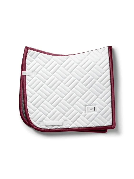 czaprak ujeżdżeniowy biały bordowy merlot equestrian stockholm  (7).webp