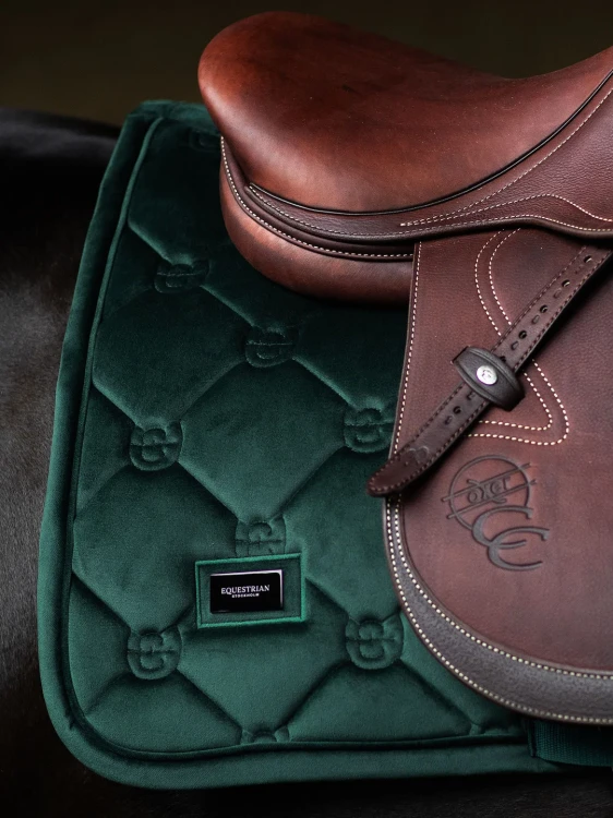 czaprak skokowy zielony sycamore velvet equestrian stockholm  (7).webp