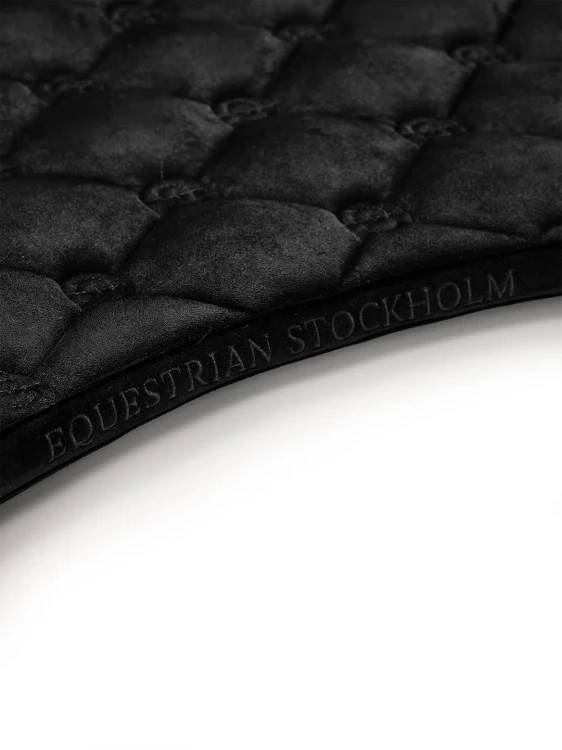 czaprak black czarny velvet equestrian stockholm  (6).webp