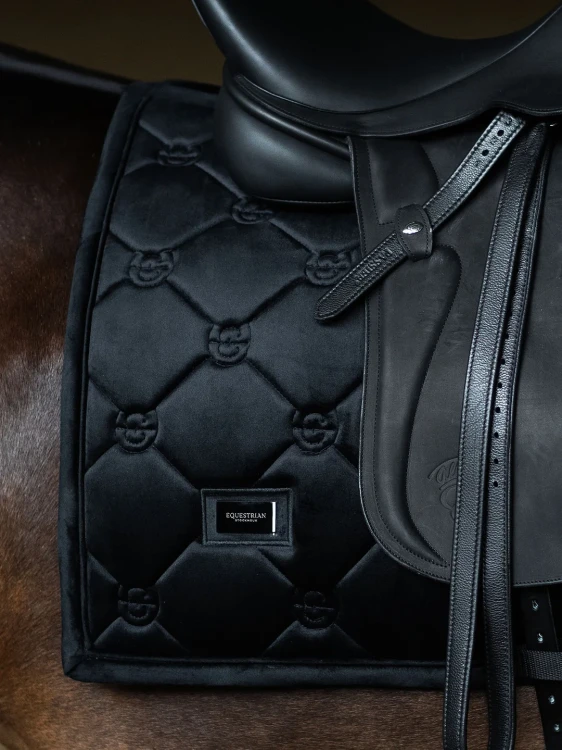 czaprak black czarny velvet equestrian stockholm  (8).webp