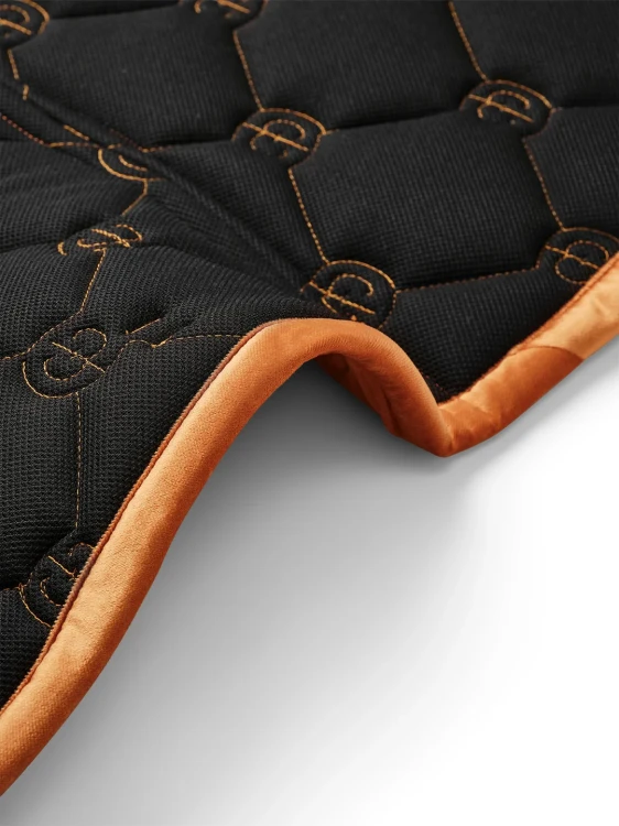 czaprak ujeżdżeniowy velvet chestnut equestrian stockholm  (3).webp