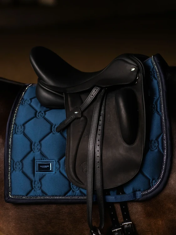czaprak granatowy kryształki ujeżdżeniowy equestrian stockholm  (2).webp