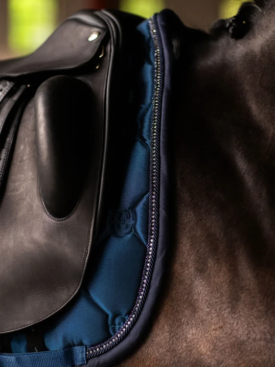 czaprak granatowy kryształki ujeżdżeniowy equestrian stockholm  (4).webp