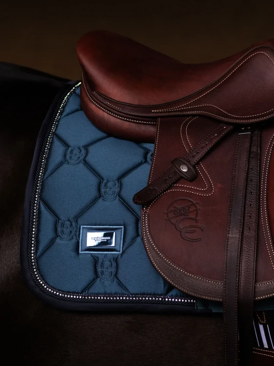 czaprak granatowy  kryształki skokowy equestrian stockholm  (8).webp
