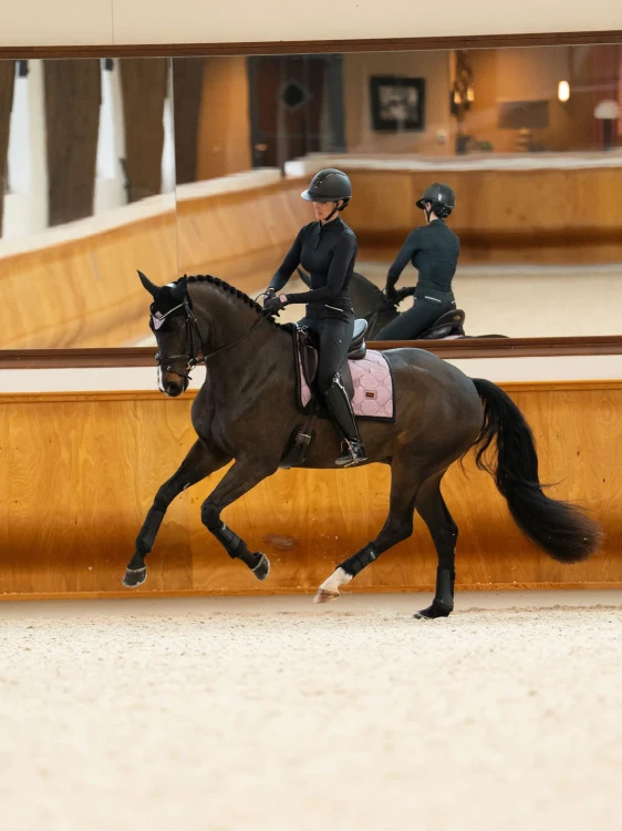 nauszniki różowe glimmer equestrian stockholm  (5).webp