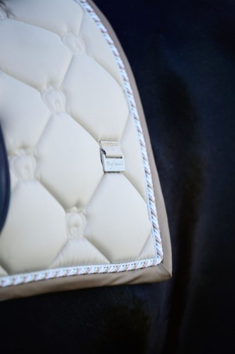 Czaprak Monogram Sand Dressage PS of Sweden  (2).jpg