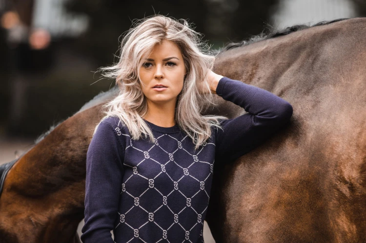 Sweter Linnea Navy PS of Sweden  (1).jpg