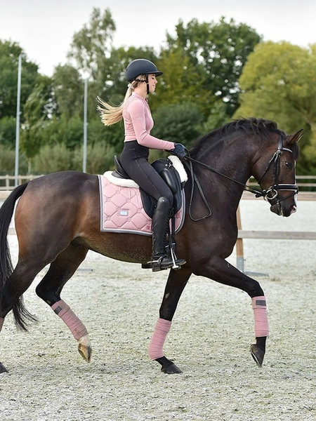 czaprak dressage -pink-pearl-equestrian-stockholm.webp