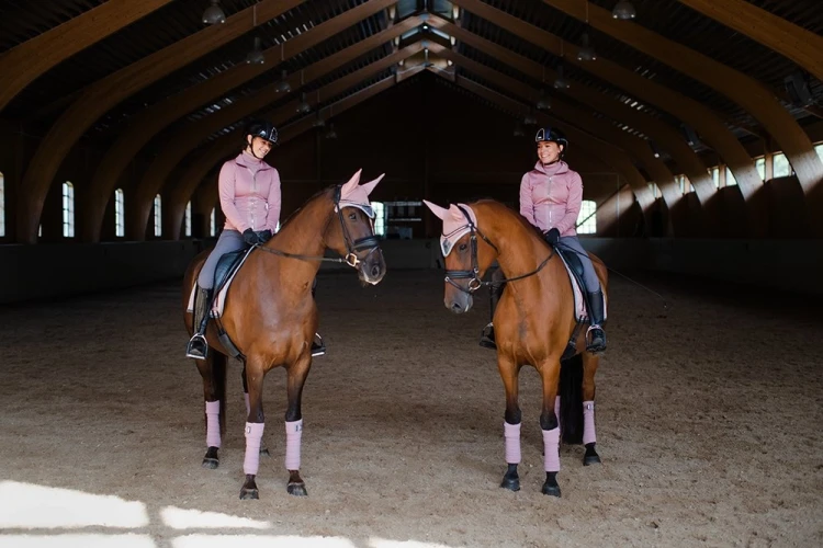 owijki pink-crystal-equestrian-stockholm-2 (2).webp