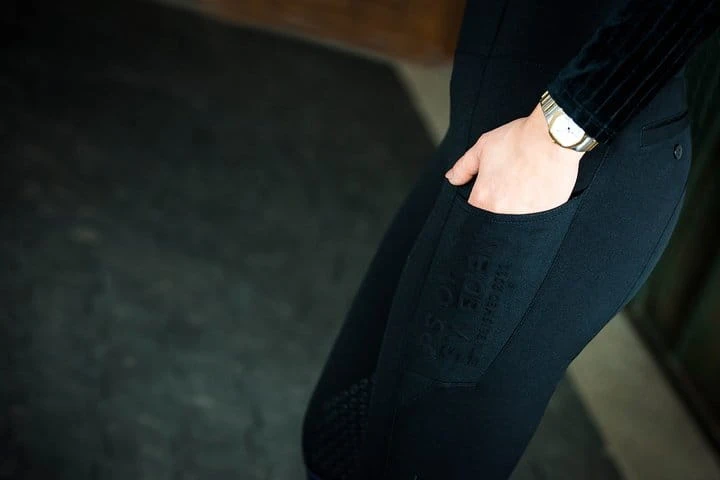 Breggins Alicia Onyx Black  (8).jpg