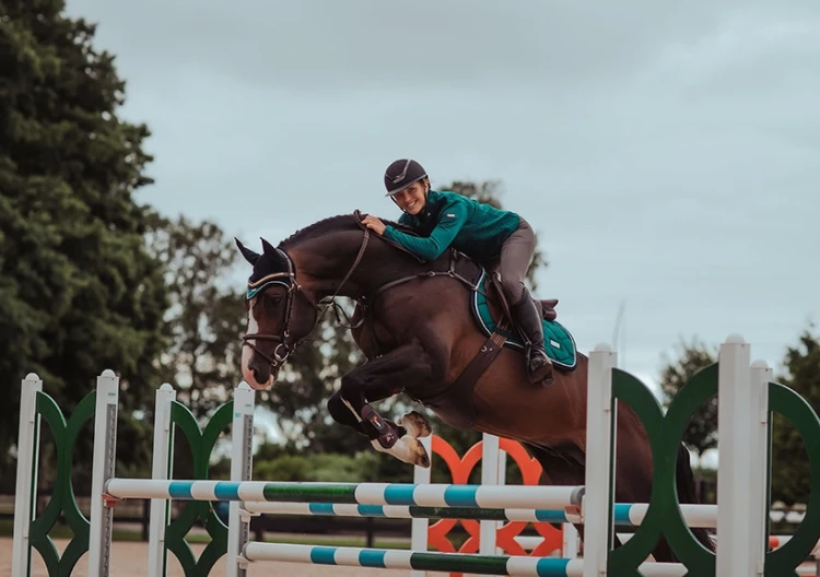 Czaprak Emerald Jump Equestrian Stockholm  (4).webp