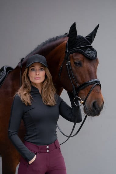 Nauszniki czarne Total Eclipse Equestrian Stockholm  (1).jpg