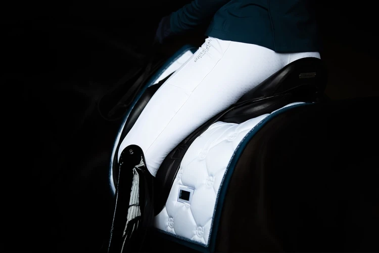 czaprak biały ujeżdżeniowy equestrian stockholm  (4).webp