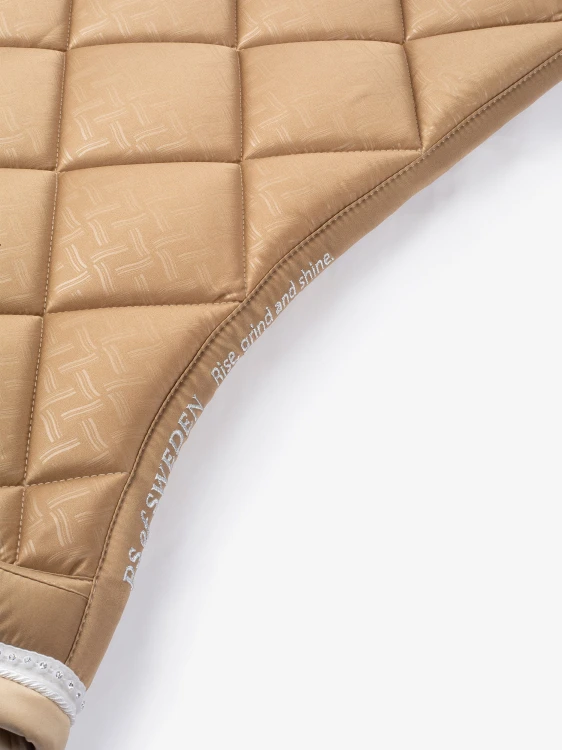 NATURAL-camel-quote-sadle-pad-0081-1500x2000.jpg