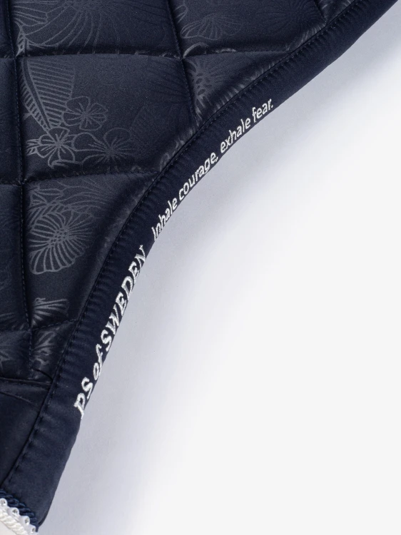 FLORET-navy-Quote-Saddel-Pad-9895-1500x2000px.jpg