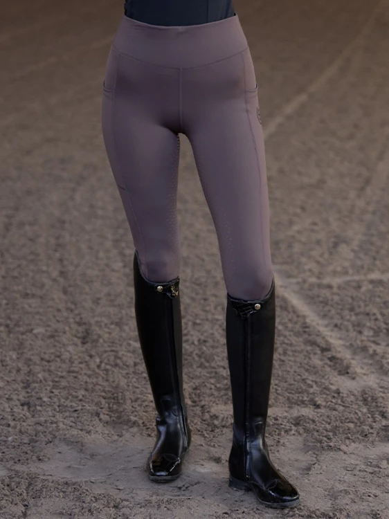 legginsy jeździeckie amaranth beżowe equestrian stockholm  (4).webp
