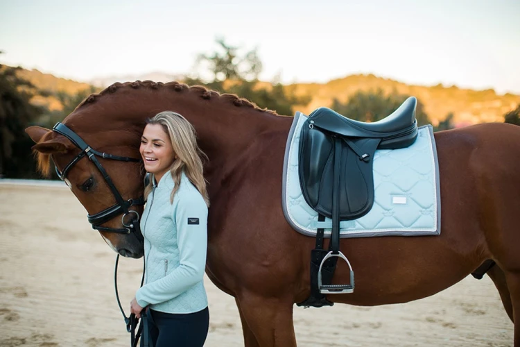 czaprak ujeżdżeniowy ice blue equestrian stockholm  (2).webp