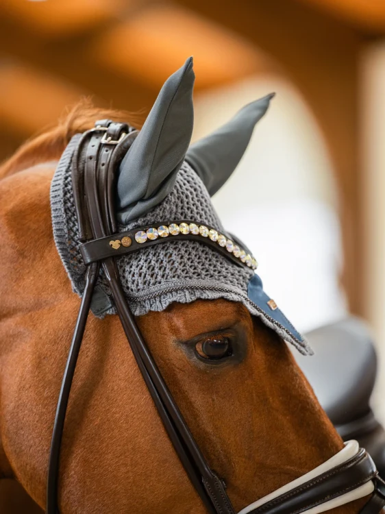 nauszniki szare metallic blue equestrian stockholm  (2).webp
