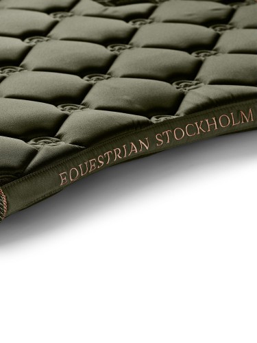 czaprak ujeżdżeniowy oliwkowy equestrian stockholm  (2).jpg