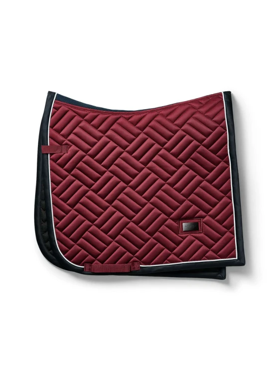 czaprak ujeżdżeniowy luxe czerwony equestrian stockholm  (1).webp