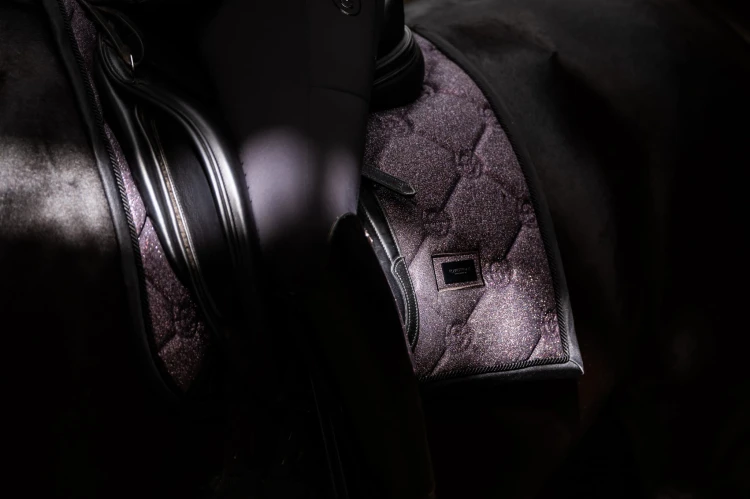 czaprak ujeżdżeniowy purple glimmer equestrian stockholm  (5).jpg