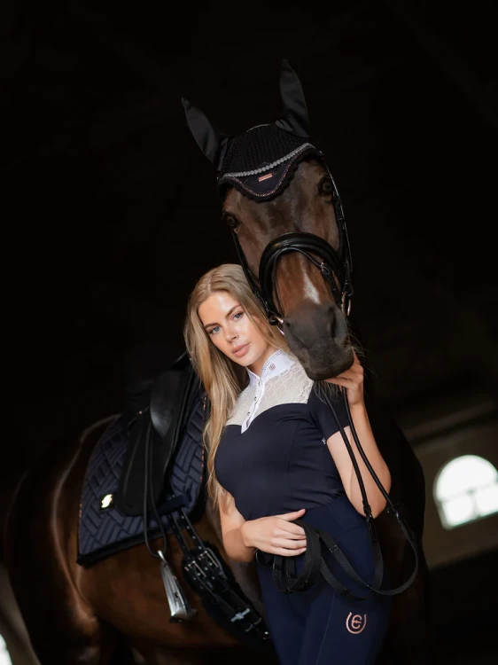 nauszniki dark ocean equestrian stockholm  (2).webp