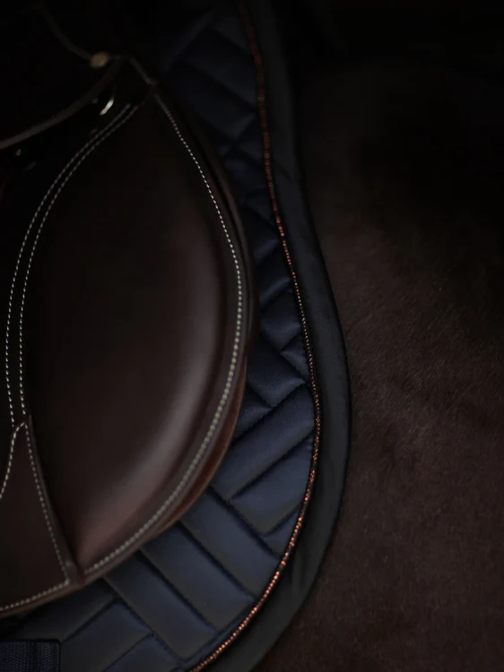czaprak skokowy dark ocean equestrian stockholm  (2).webp