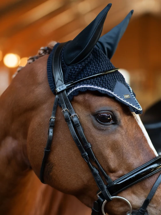 nauszniki granatowe equestrian stockholm  (2).webp