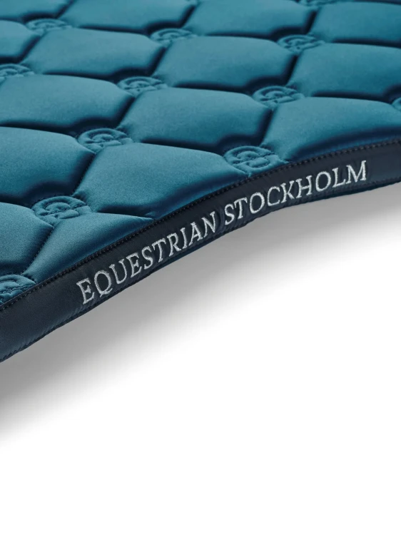 czaprak morski skokowy equestrian stockholm  (3).webp