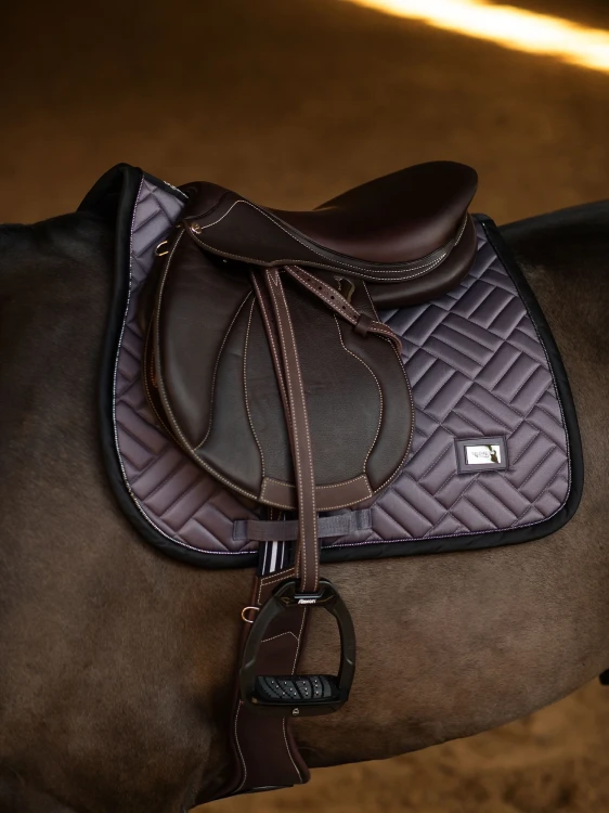 czaprak skokowy fioletowy dark violet equestrian stockholm  (4).webp