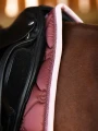 czaprak ujeżdżeniowy różowy amber rose equestrian stockholm  (2).webp