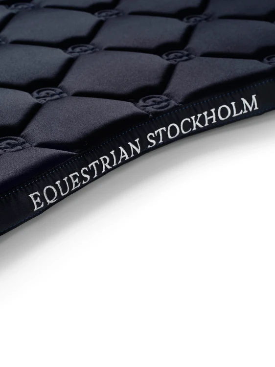 czaprak ujeżdżeniowy granatowy midnight blue equestrian stockholm  (8).webp
